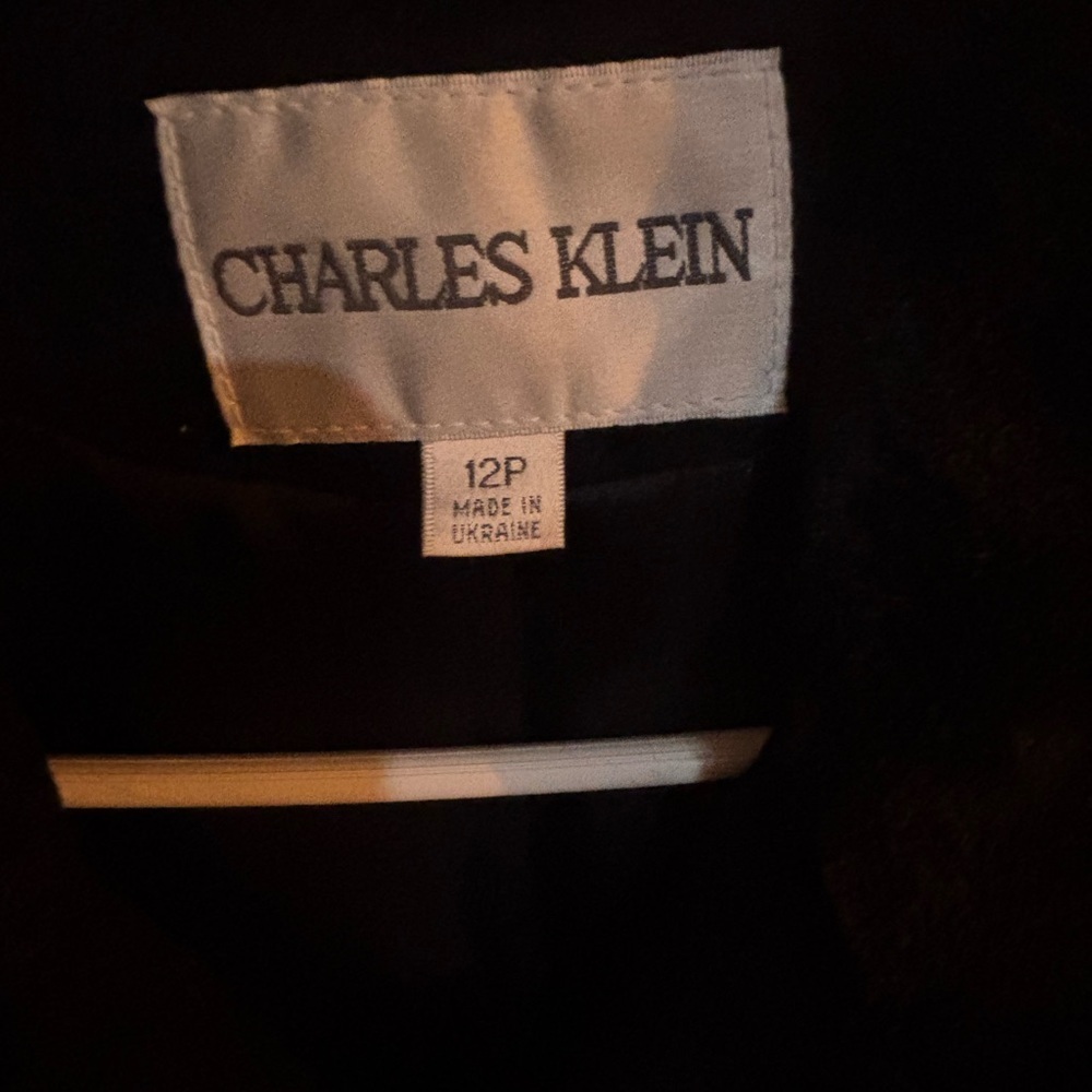 Charles Klein Long Black Wool Coat w/ Faux Fur Collar and Cuffs Woman’s 12P - Picture 2 of 5